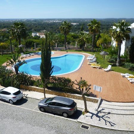 Portimao Elegant House With Pool By Homing Villa Exterior photo