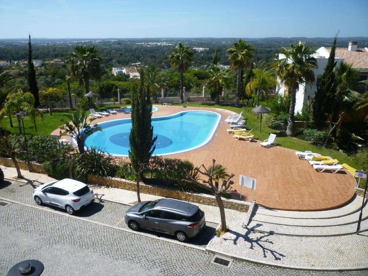 Portimao Elegant House With Pool By Homing Villa Exterior photo